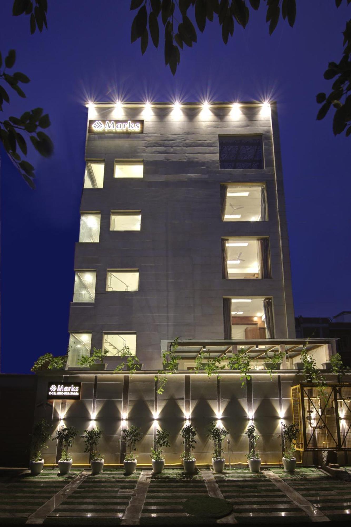 Marks Hotel & Banquet Noida Eksteriør bilde