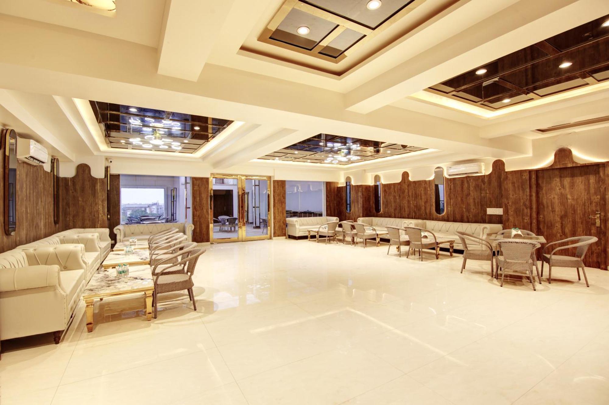 Marks Hotel & Banquet Noida Eksteriør bilde